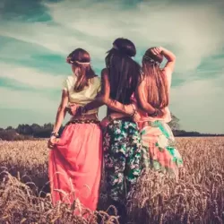 vestimenta moda ropa hippie mujer